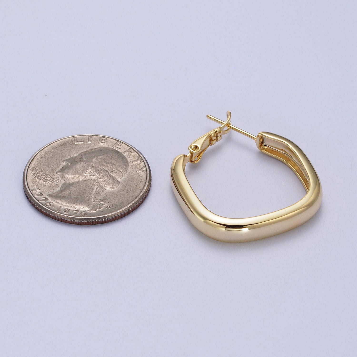 24K Gold Filled Geometric Boxy Block Latch Hoop Earrings | Y287 - DLUXCA