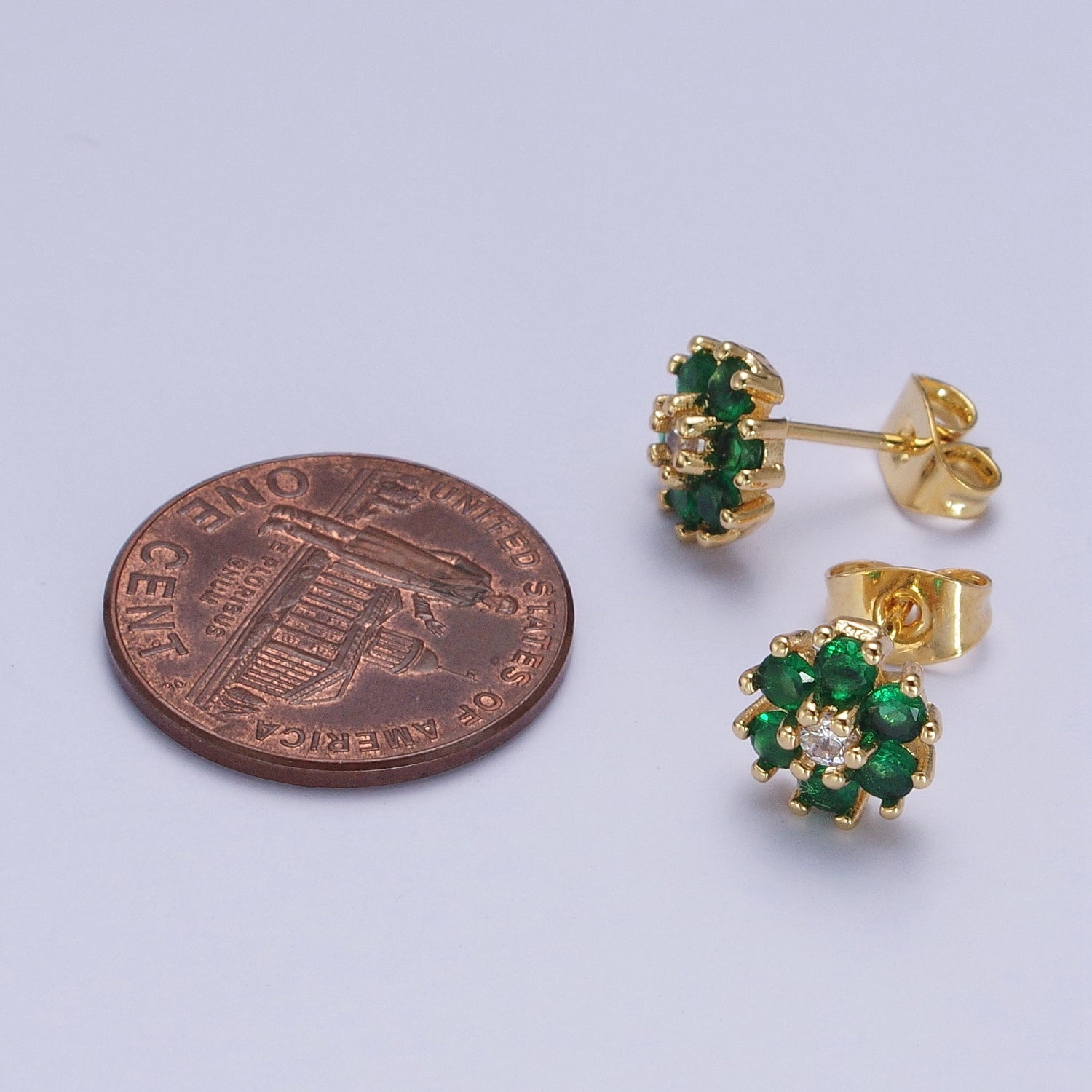 Dainty 24K Gold Filled Emerald Green & Clear Cubic Zirconia Flower Stud Earrings X-859 - DLUXCA
