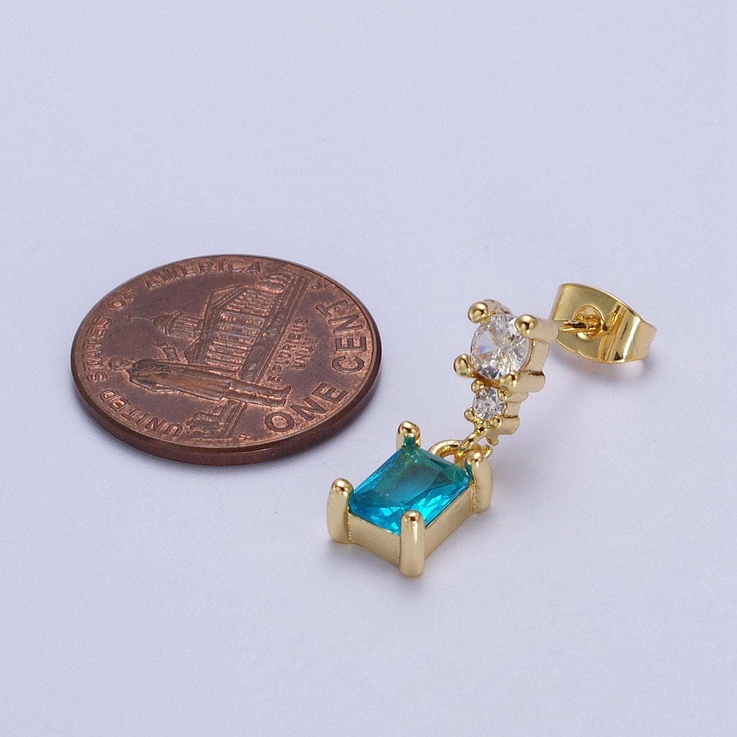 24K Gold Filled Aqua Blue Baguette Cubic Zirconia Dangle Drop Stud Earrings | Y119 - DLUXCA