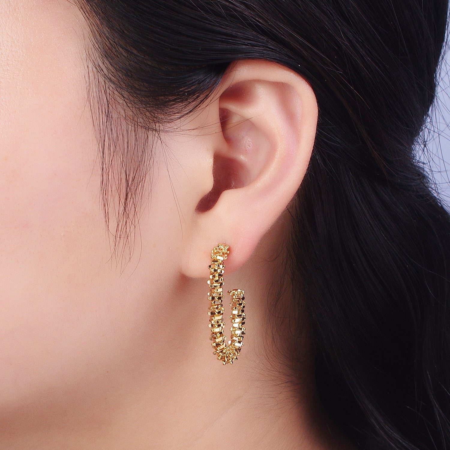 Gold Oval Hoop Modern Textured Hoop Earrings G-393 - DLUXCA