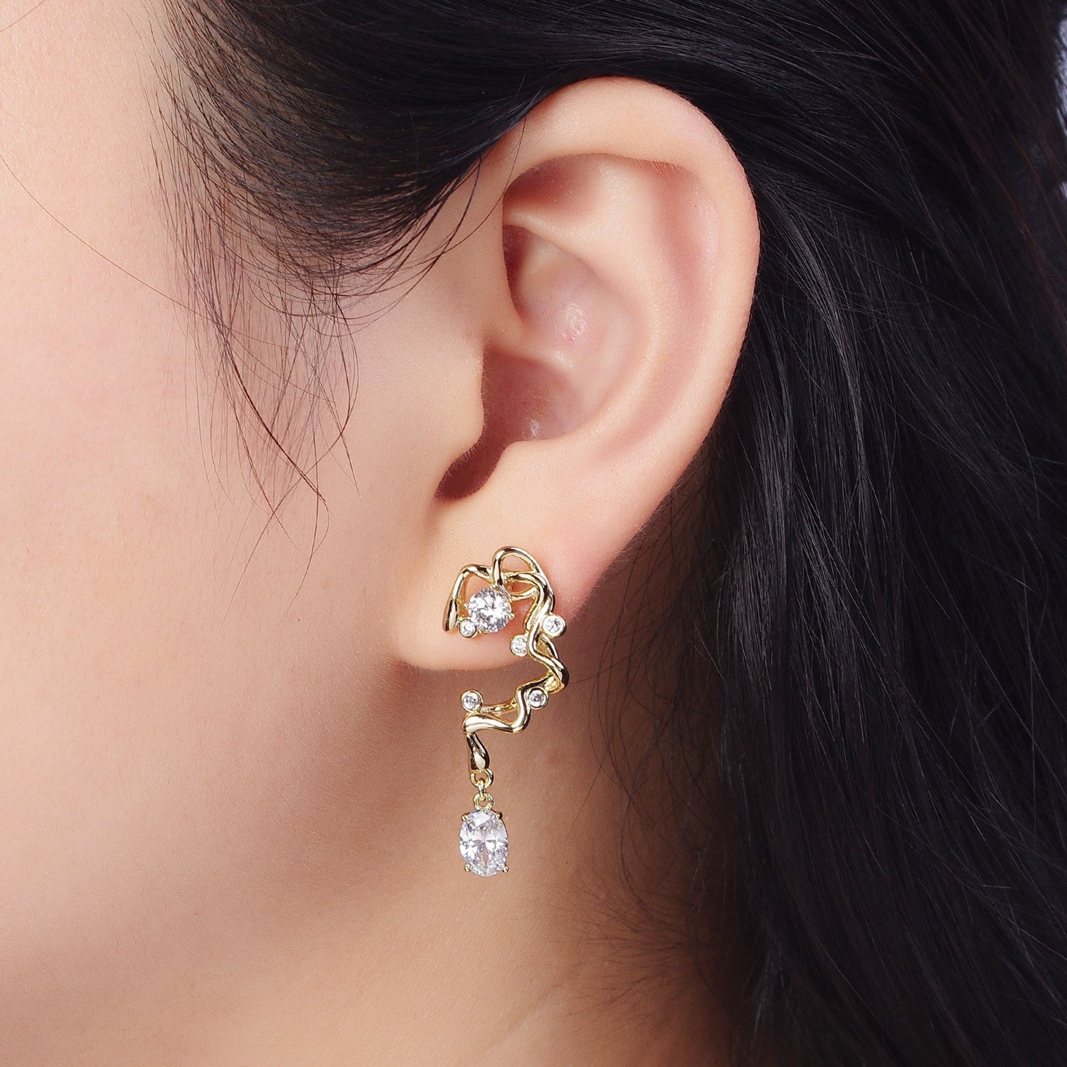 14K Gold Geometric Abstract Round Oval Cubic Zirconia Drop Stud Earrings | Y062 - DLUXCA