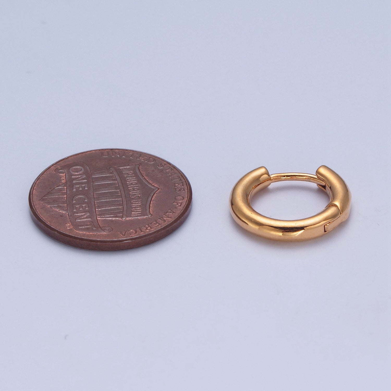24K Gold Filled Minimalist 13mm / 15mm Huggie Hoop Earrings | W707 WA706 - DLUXCA