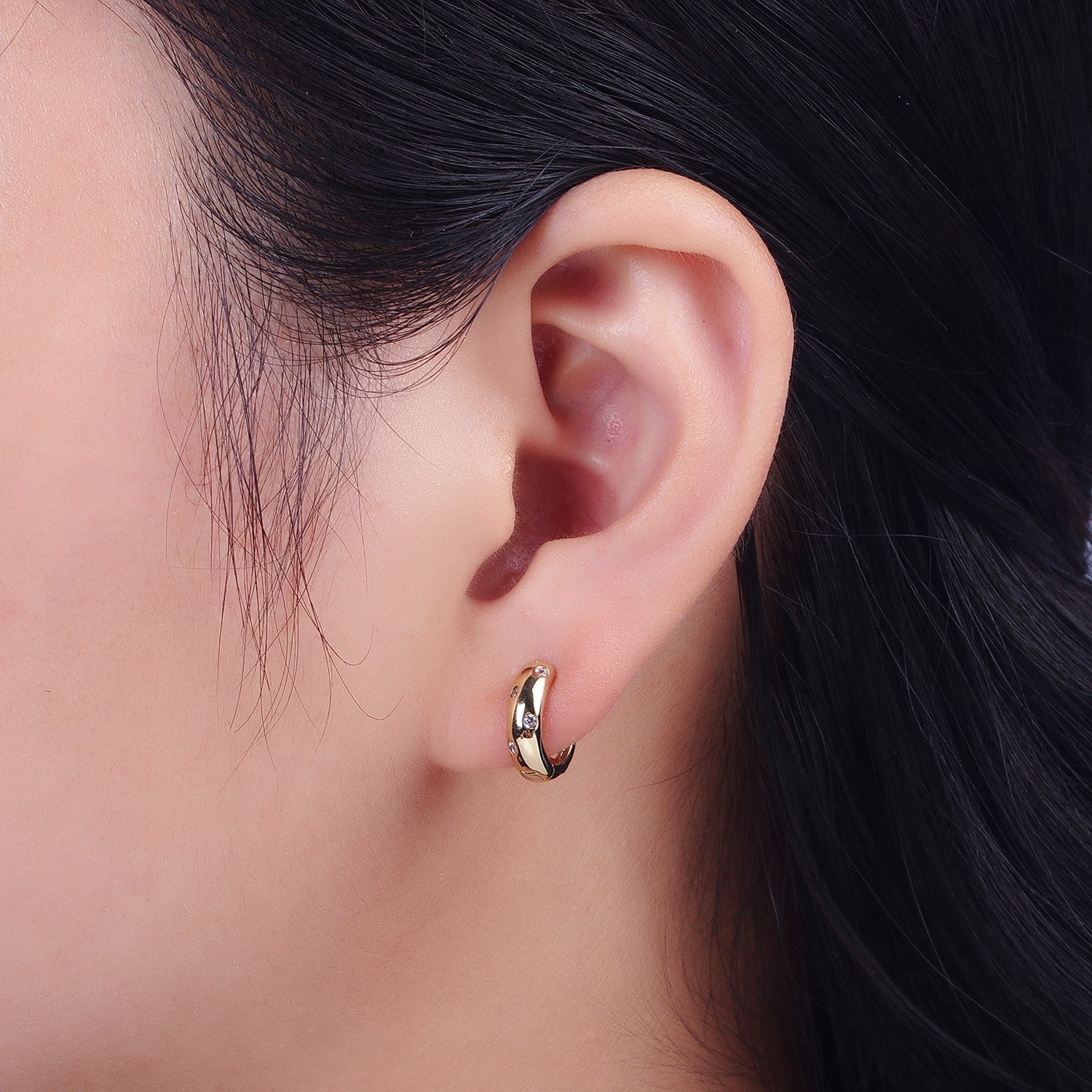 Gold Spot Dotted Round Cubic Zirconia Huggie Hoop Earrings | Y059 - DLUXCA