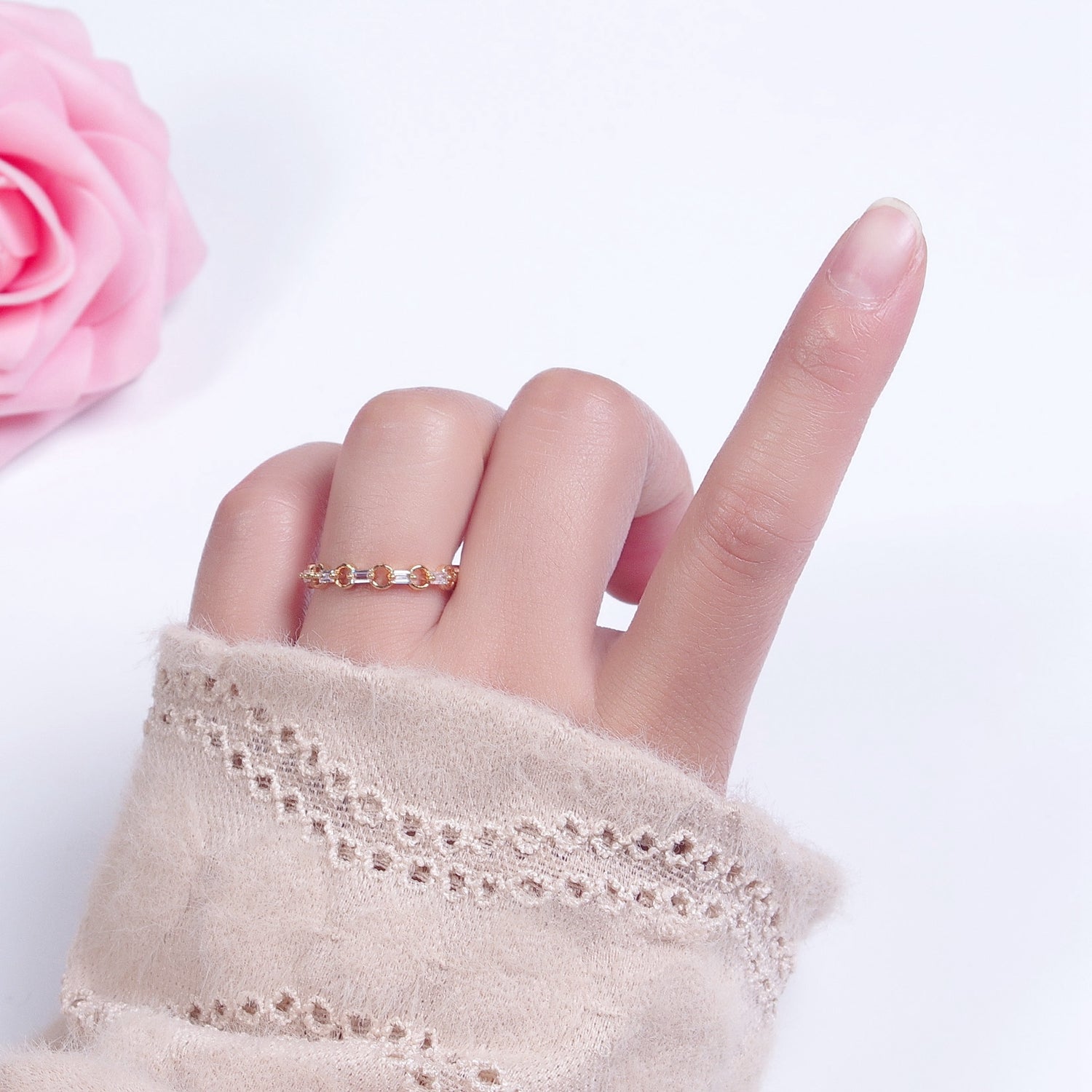 Minimalist Rolo Chain Link & Clear Baguette Cubic Zirconia Gold Adjustable Ring R510 - DLUXCA