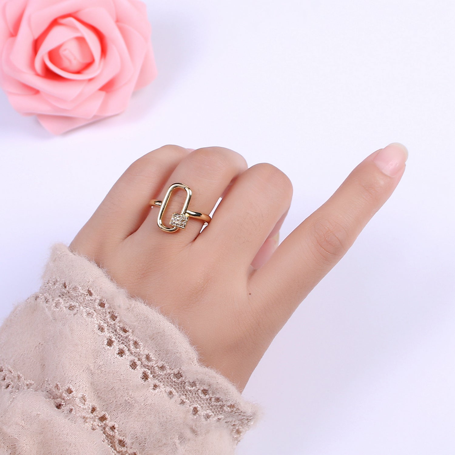 Dainty Gold Ring Carabiner Style Fashion Jewelry - DLUXCA