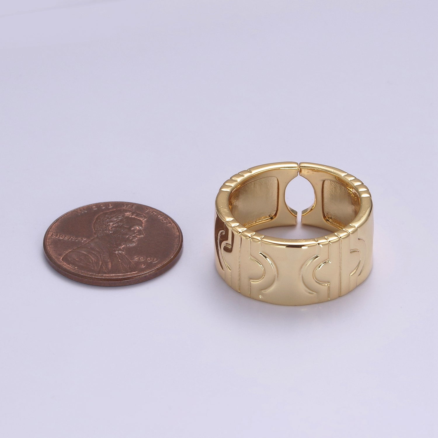 24K Gold Filled Geometric Abstract Thick Rings, Carved Circle Statement Rings in Gold & Silver S-319 - DLUXCA