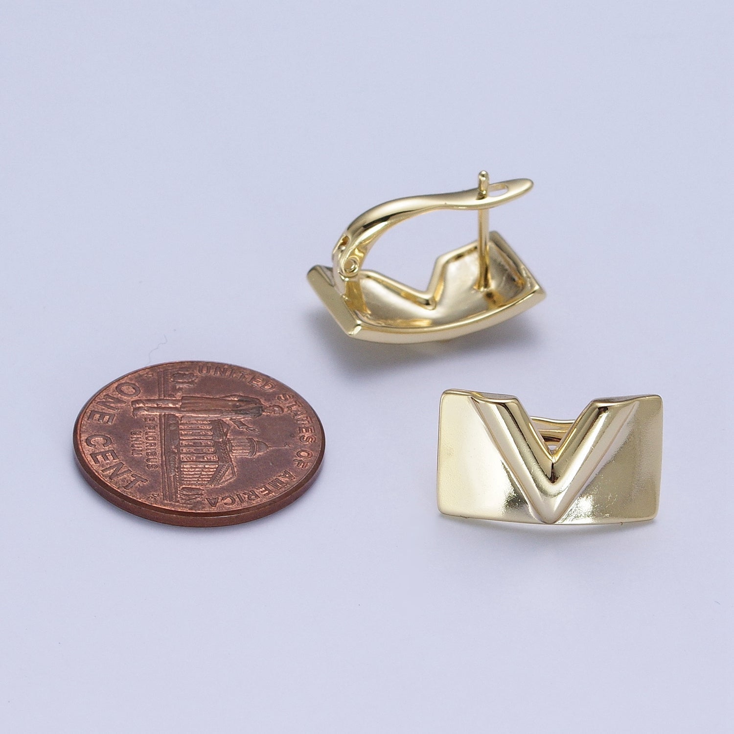 Minimalist Gold Filled V Arrow Wide Latch Lever Back Earrings T137 - DLUXCA
