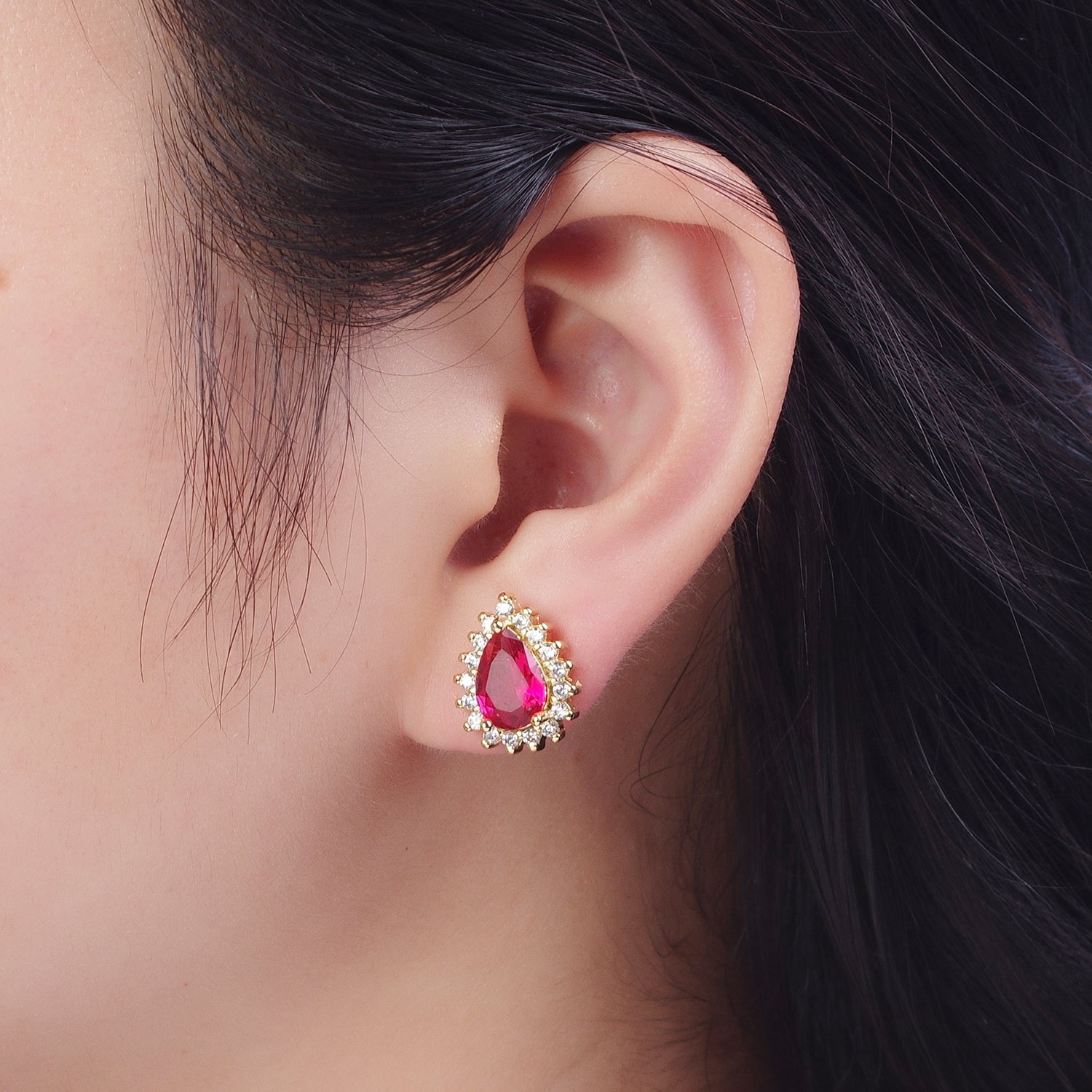 Fuchsia & Clear Teardrop Cubic Zirconia Celestial Sun Burst Gold Stud Earrings | X926 - DLUXCA