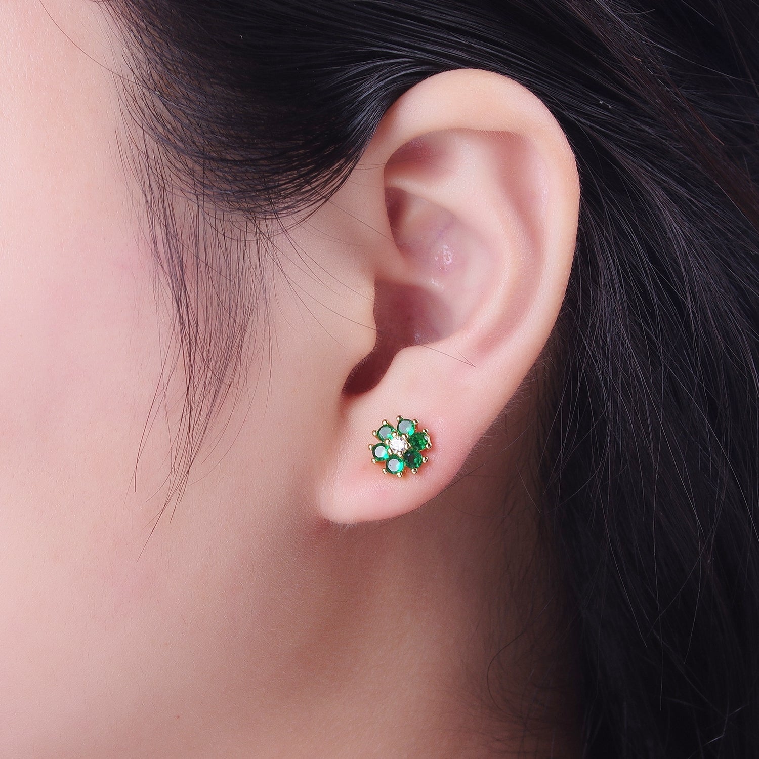 Dainty 24K Gold Filled Emerald Green & Clear Cubic Zirconia Flower Stud Earrings X-859 - DLUXCA