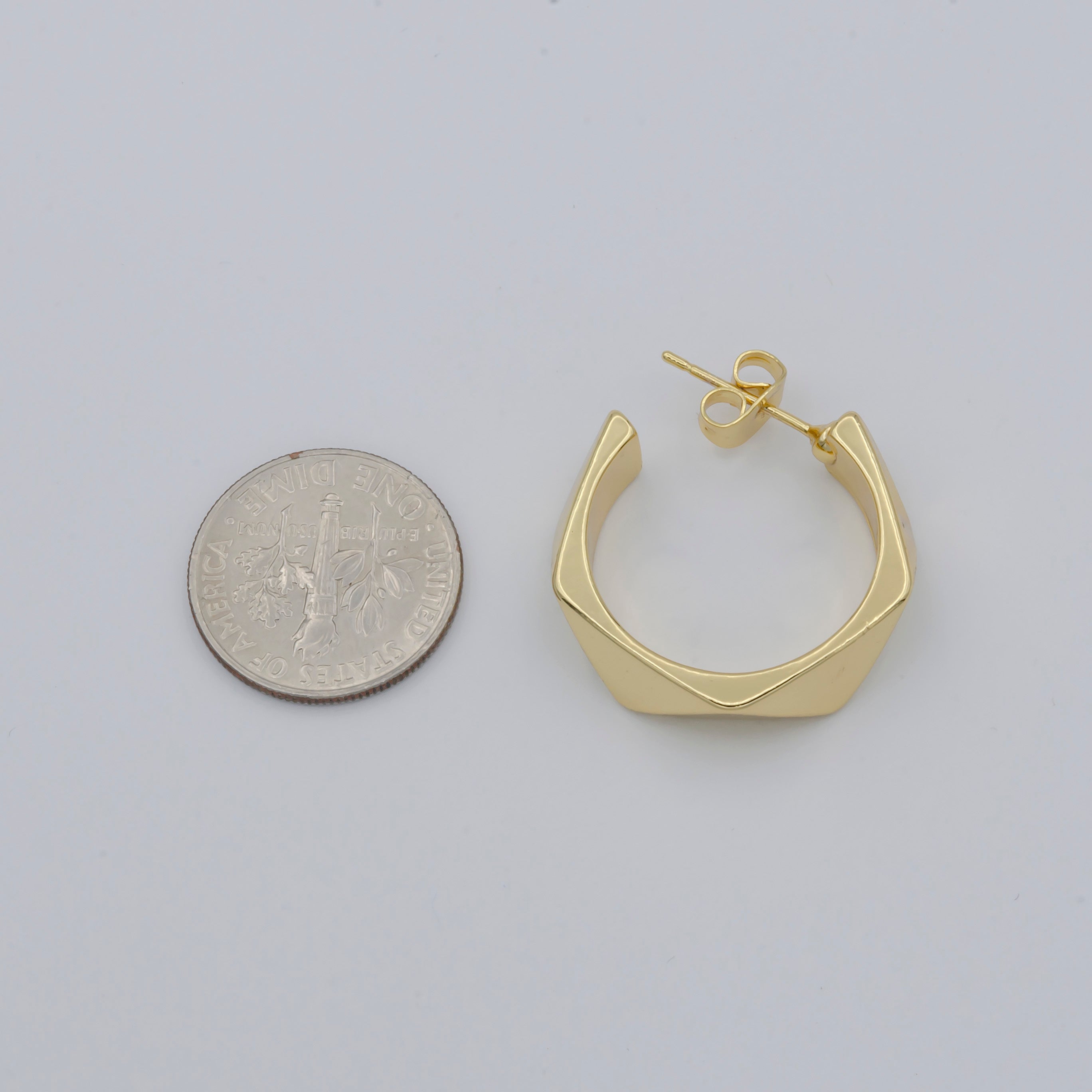 1pair Kinked Golden C Shape Huggies Earrings, Plain Gold Geometric Casual Daily Earring Jewelry P122 - DLUXCA