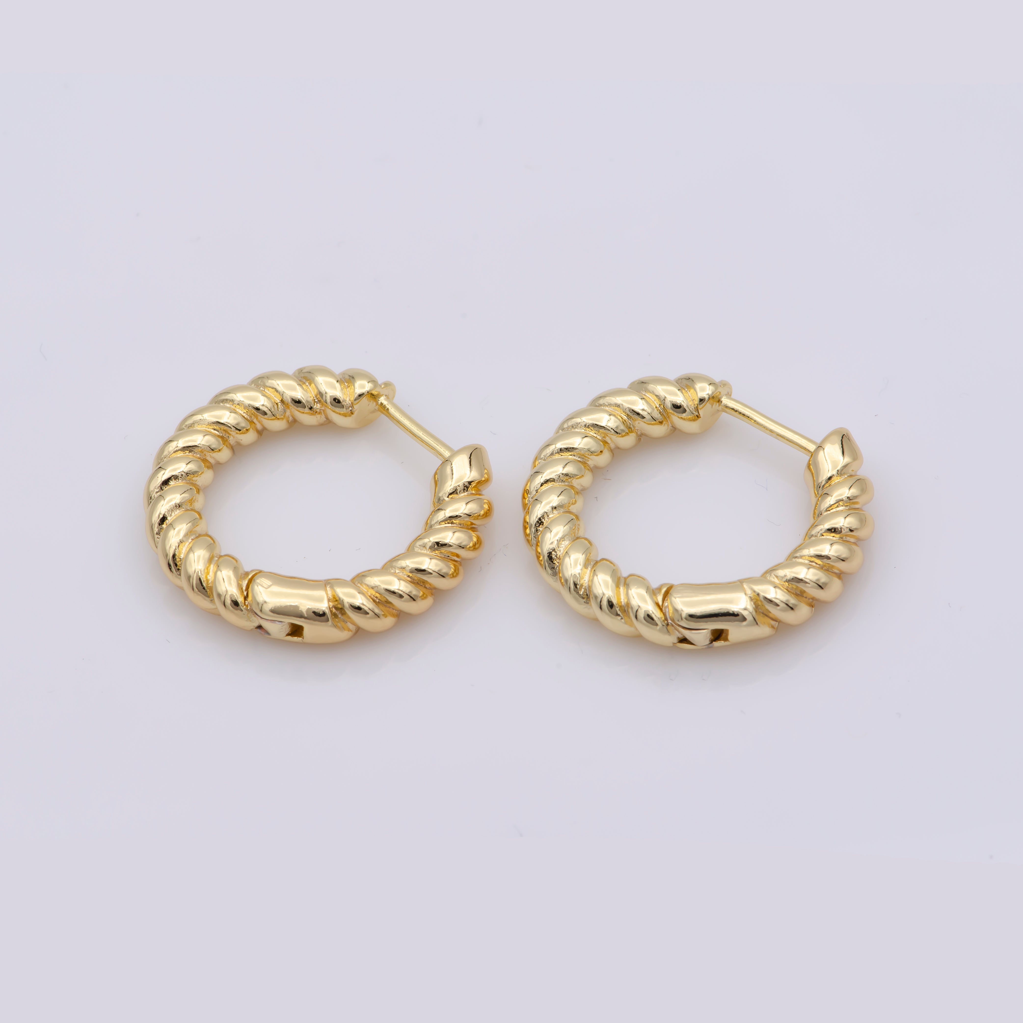 Croissant Earring - Chunky Twist Hoop Earring Gold - 14K Gold Fill Hoop - Oval Gold Hoop - Gold Fill Chunky Hoop - Twisted Earrings - Gift - DLUXCA