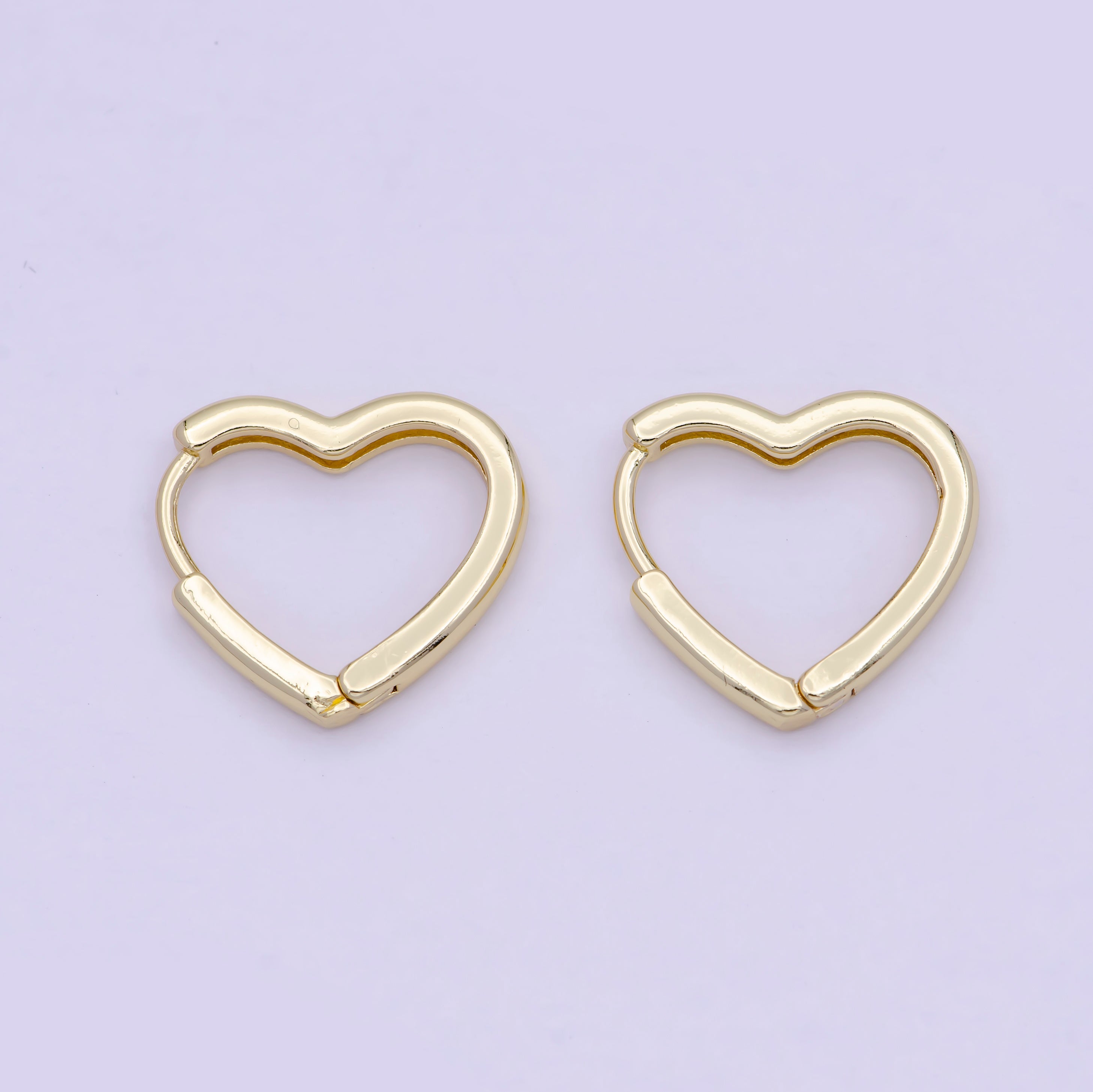 Dainty heart Hoop Earring, Dainty heart huggie Hoop Earring, Tiny heart hoops Minimalist Jewelry in 14k Gold Filled Q-012 - DLUXCA