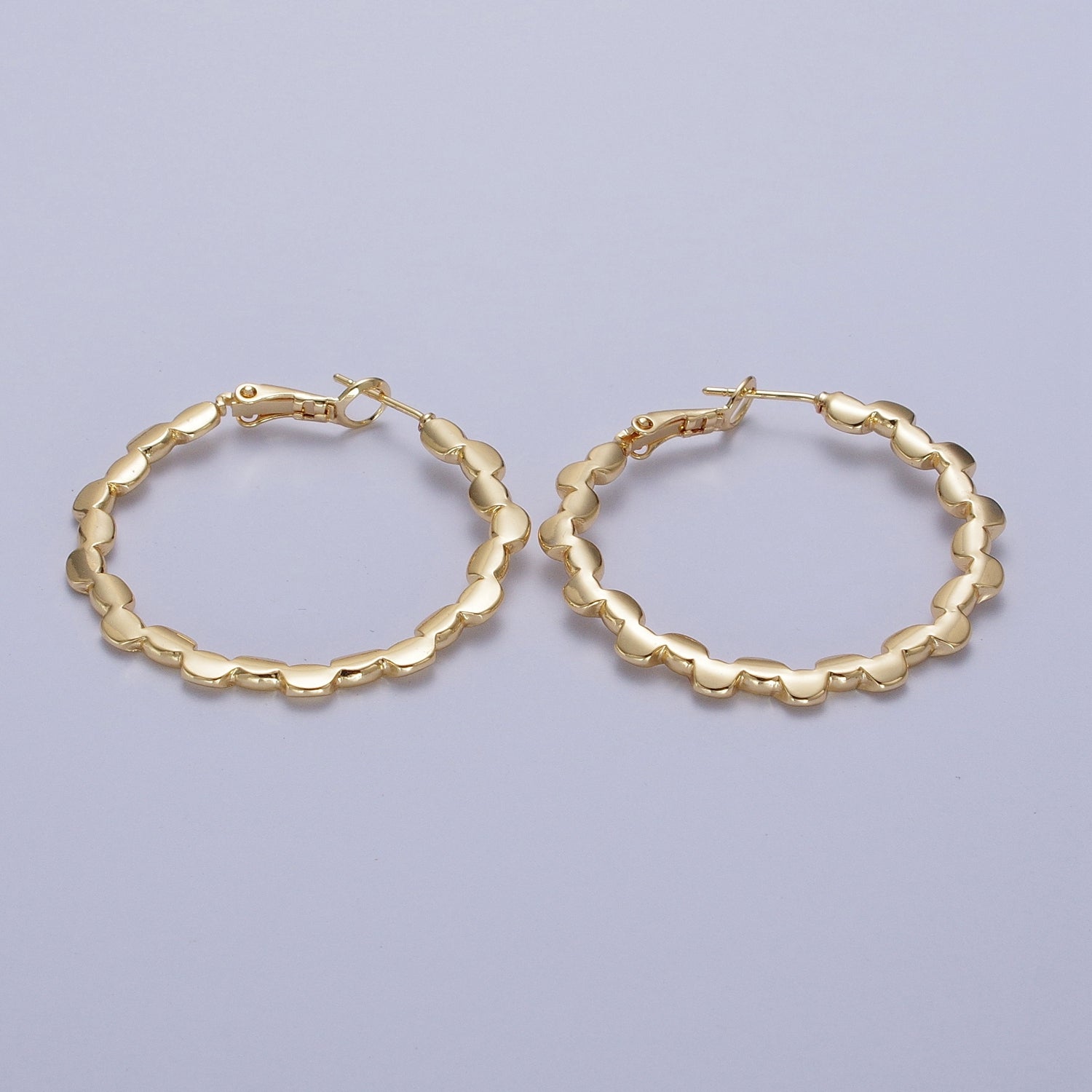 Modern Hoop in Gold Gear Earrings Medium Hoop For Everday Wear Q-085 - DLUXCA