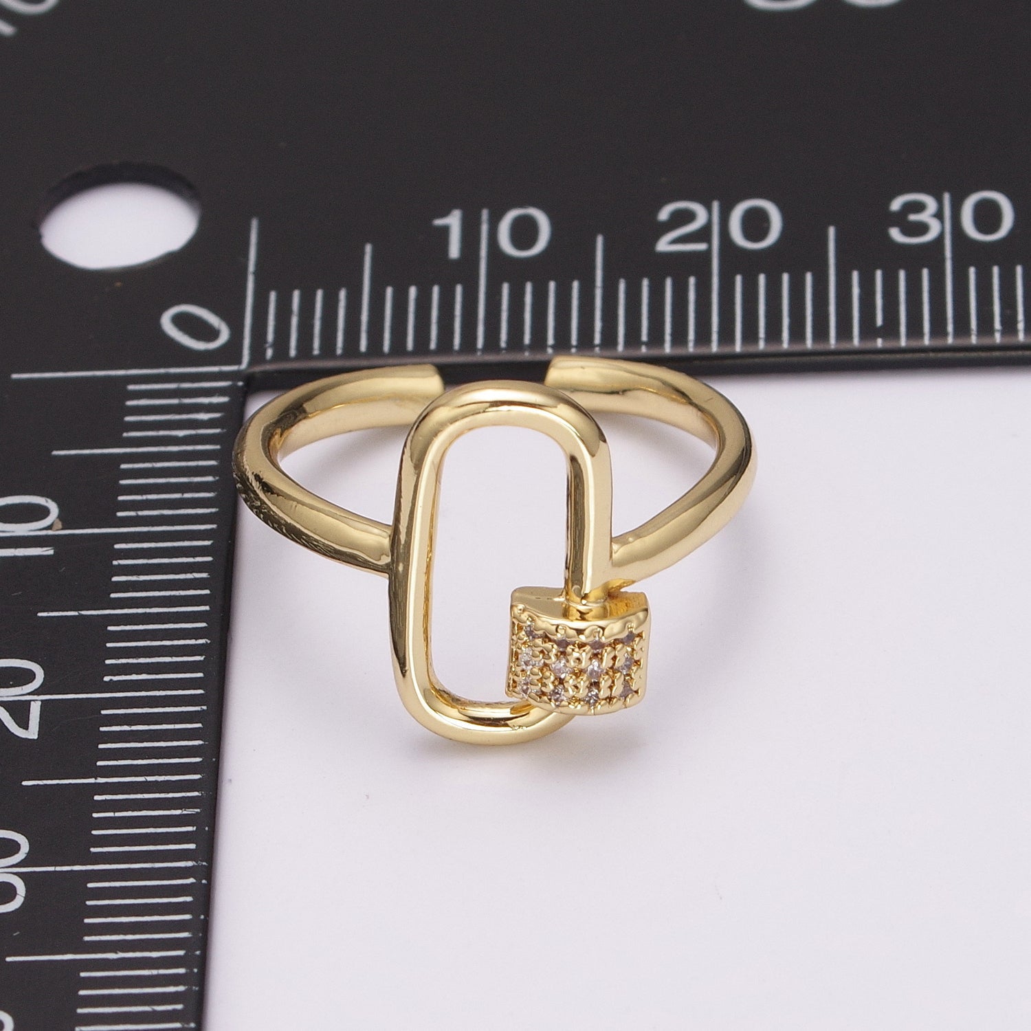 Dainty Gold Ring Carabiner Style Fashion Jewelry - DLUXCA