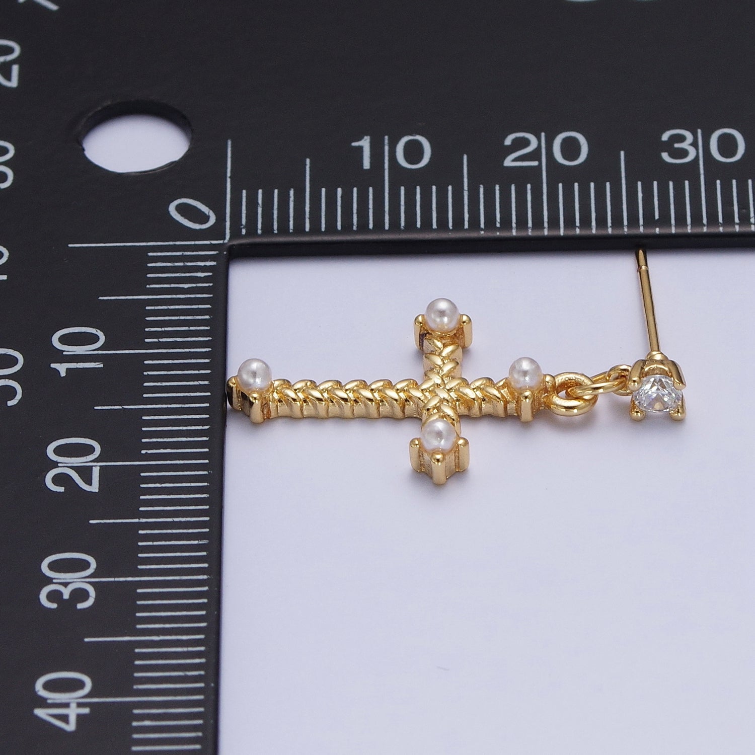 Gold Cross Stud Earring Dangle Cross Earring Charm for Religious Women Jewelry G-044 - DLUXCA