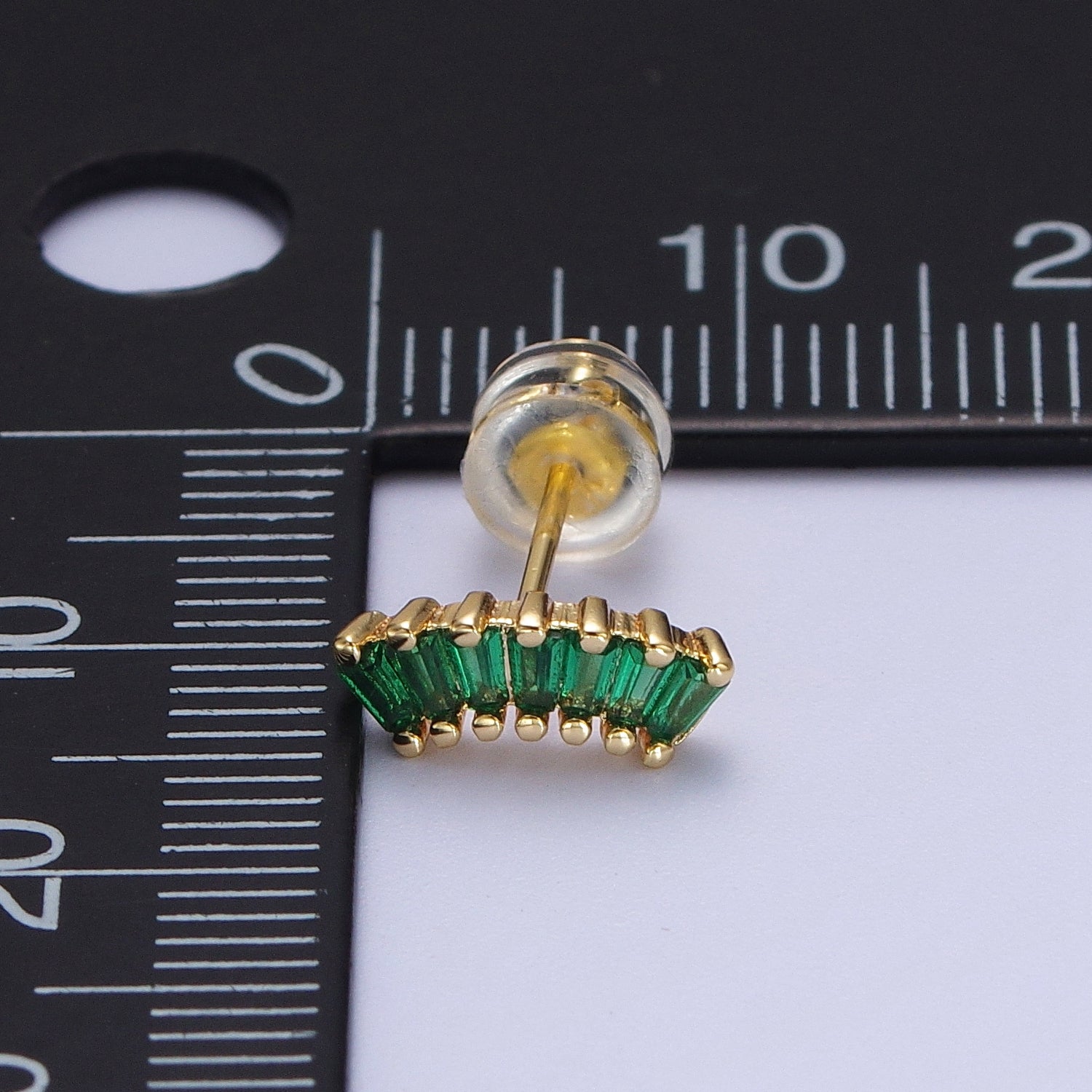 24K Gold Filled Green Baguette Cubic Zirconia Stud Earrings | Y100 - DLUXCA