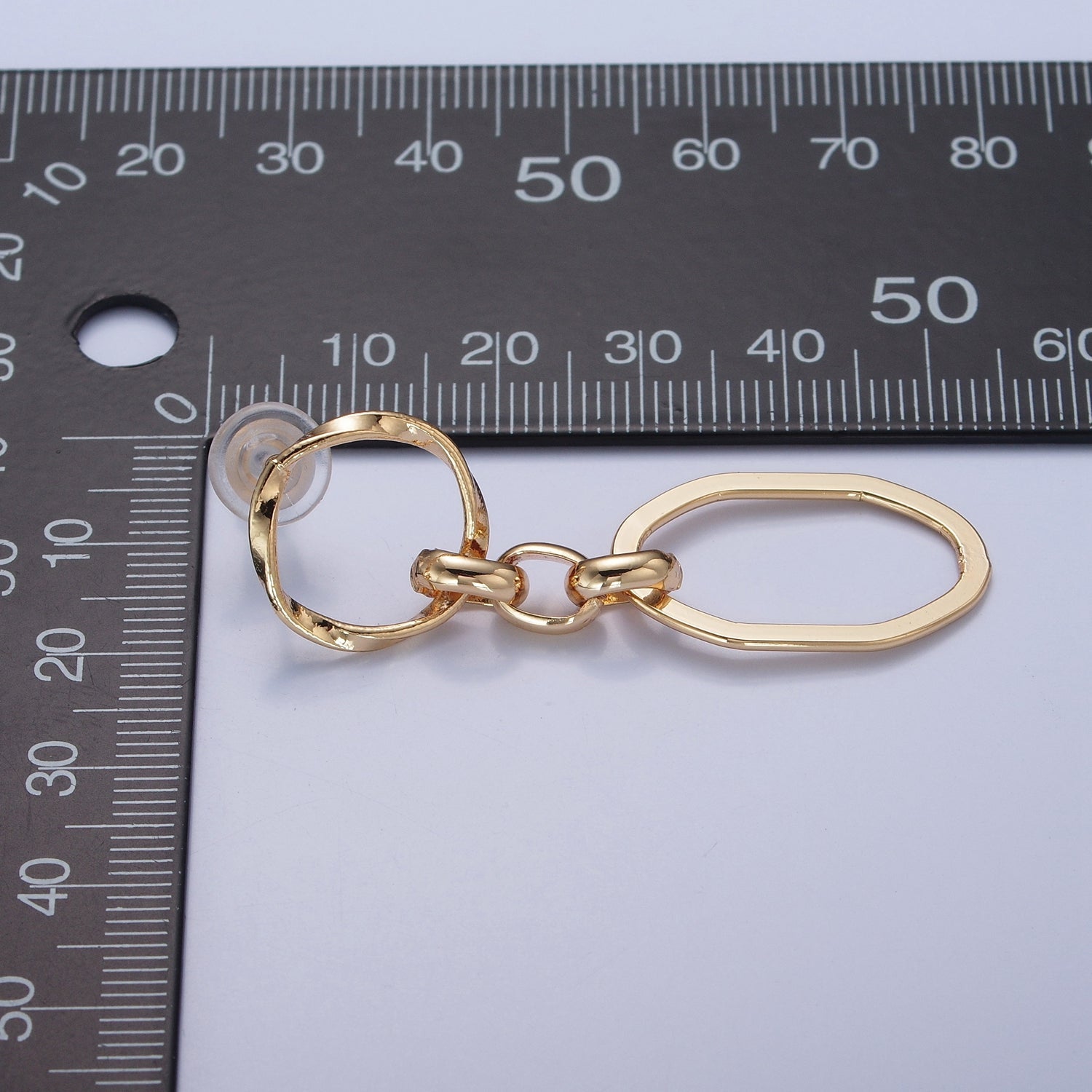 24K Gold Filled Hammered Oval Chain Link Dangle Stud Earrings W744 - DLUXCA