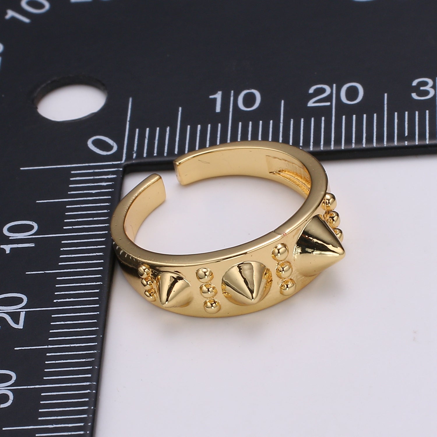 24K Gold Filled Spear Adjustable Ring - R438 - DLUXCA