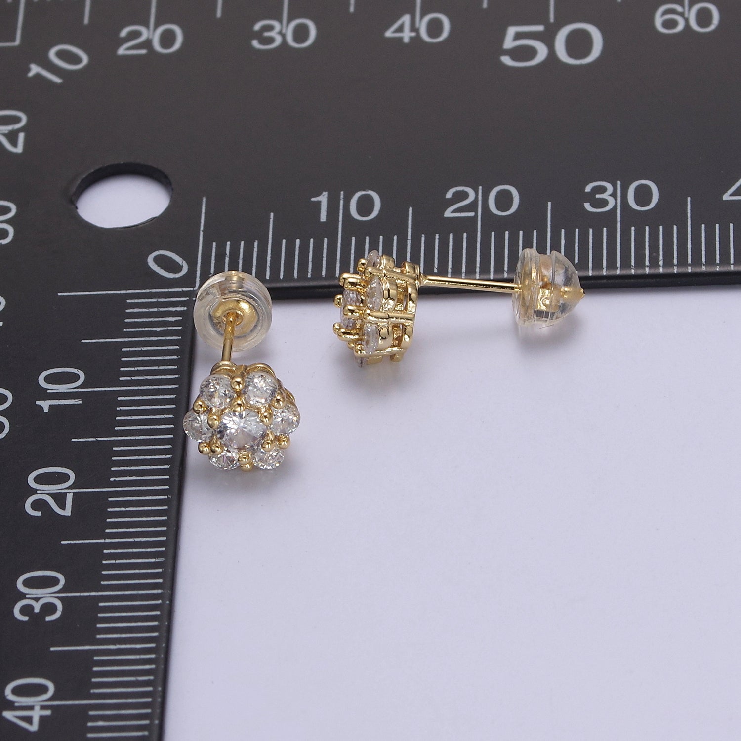 Dainty Flower Earring Cartilage Stud Earring, Tragus Stud, Perfect Gift Idea, Minimalist Earring, Dainty CZ Flower Stud T-342 - DLUXCA