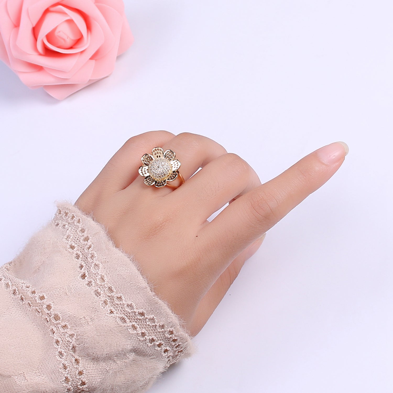 Gold Filled Daisy Flower Ring - Statement Flower Ring - Stackable Ring - 3D Flower Ring Size 7,8,9 - DLUXCA