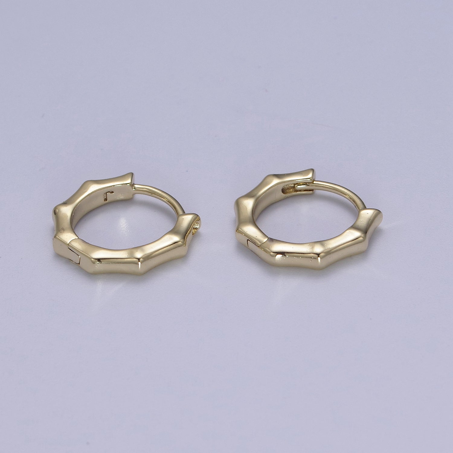 14k Gold Filled Round Hoop Earring, Dainty Hoop Huggie Earring, Small Hoop Earring, Round Huggie, Circle Huggie, Minimal Everyday Earring T-288 - DLUXCA