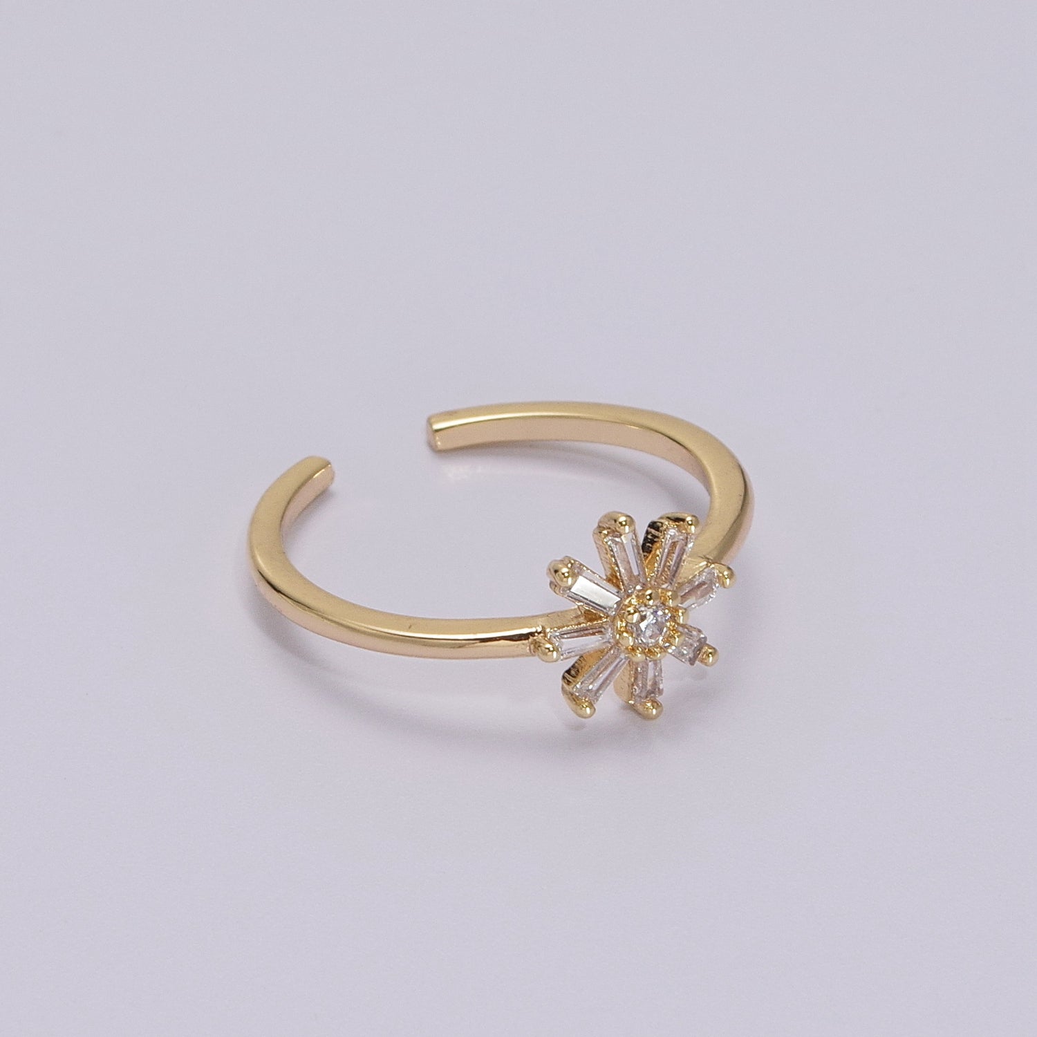 Daisy - Flower Ring - 18K Gold Filled Ring - Minimalist Ring - Stackable Ring - Thin Gold Ring - Birthday Gift - Gift For Her - DLUXCA