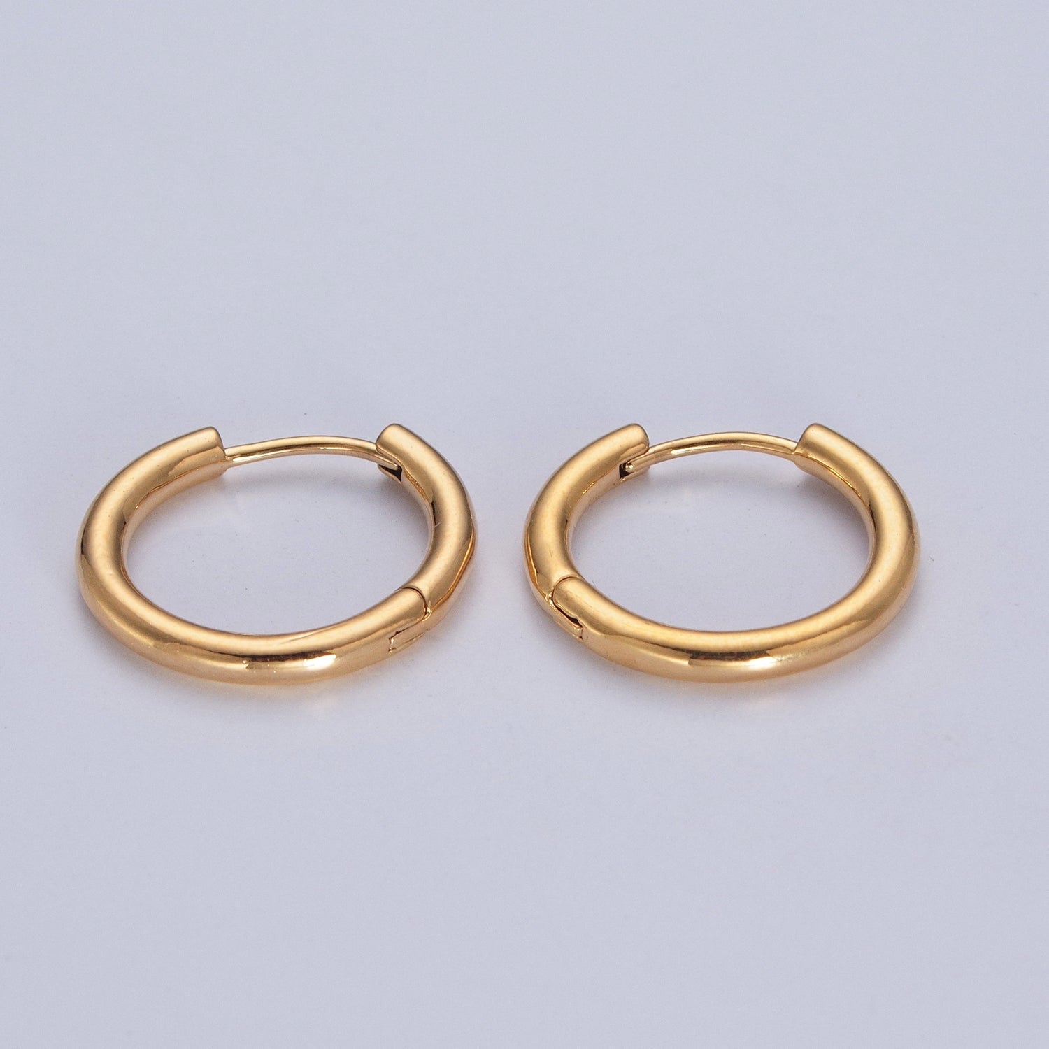 Gold Classic Seamless Huggie Hoop Minimalist Earrings | W763 W764 W765 W766 - DLUXCA