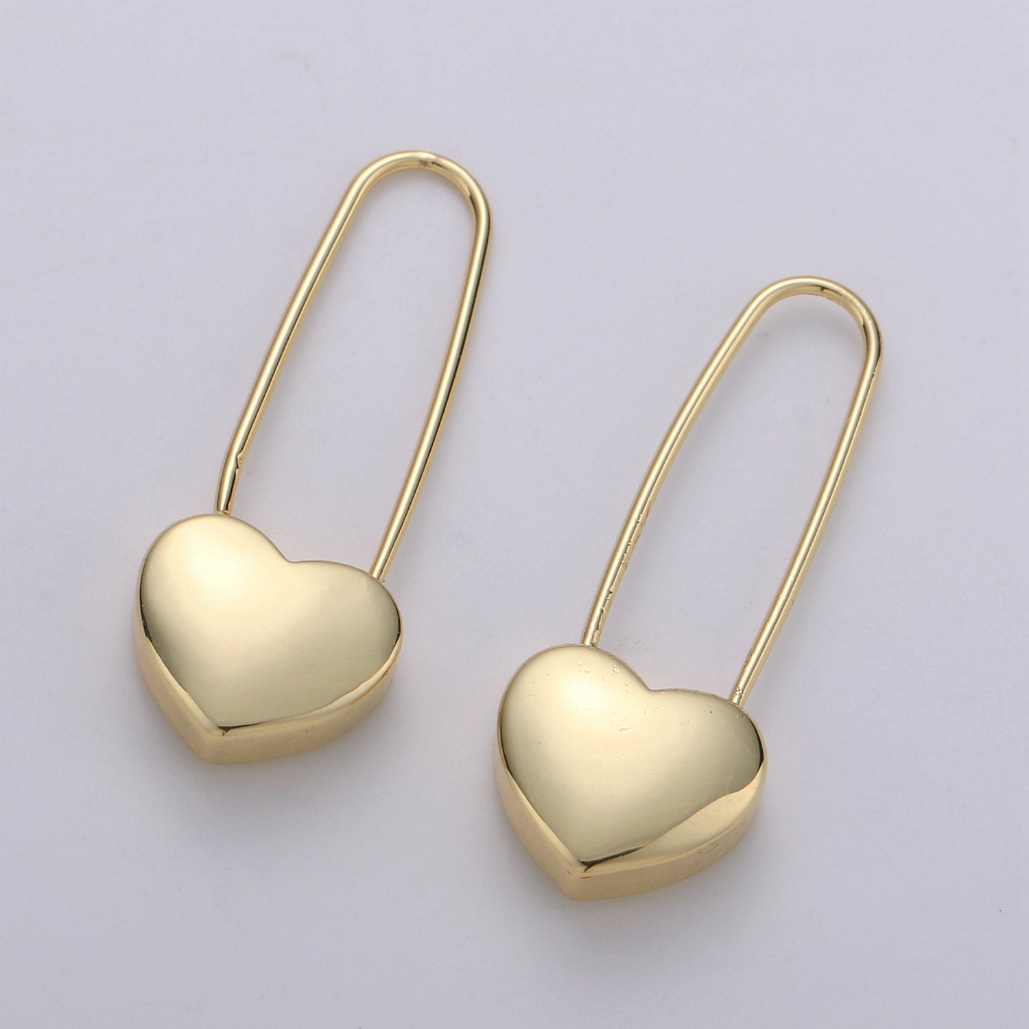 24K Dangle Heart Earrings - Heart Earrings - Gold Dangle - Simple Everyday Earrings 18mm - DLUXCA