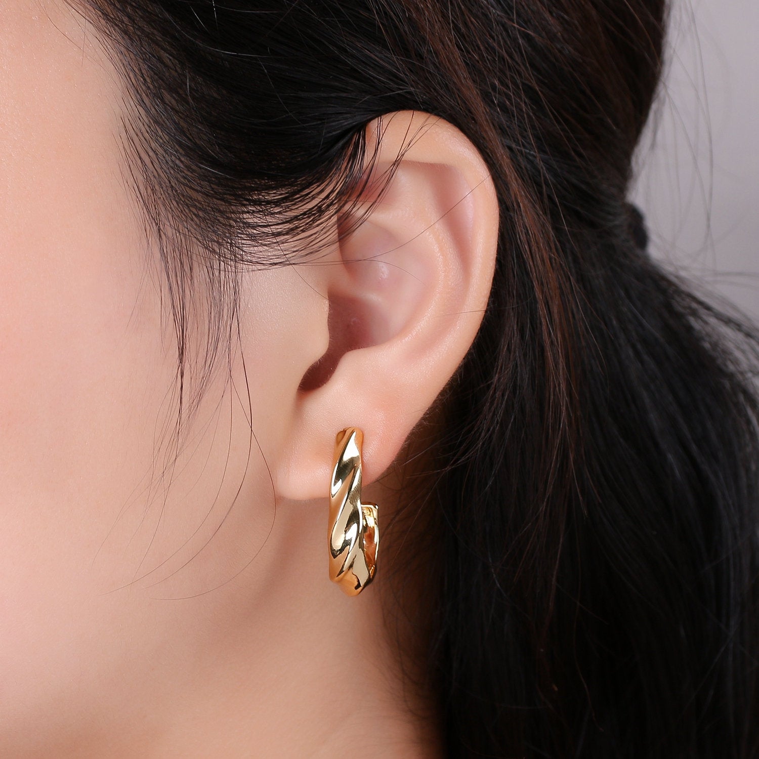 2pcs 14k Gold Filled Circular Hoop Earring, Earring Supplies for DIY Earring Jewelry,  Earring Supply DIY Findings, Perfect for DIY Earrings - DLUXCA