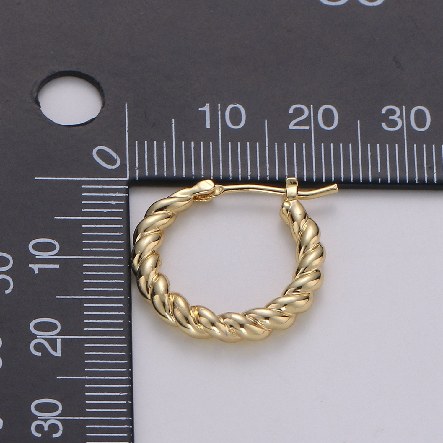 Small Twisted Hoop Earrings 20mm Hoop Earring Gold Vermeil Earr-1298 - DLUXCA