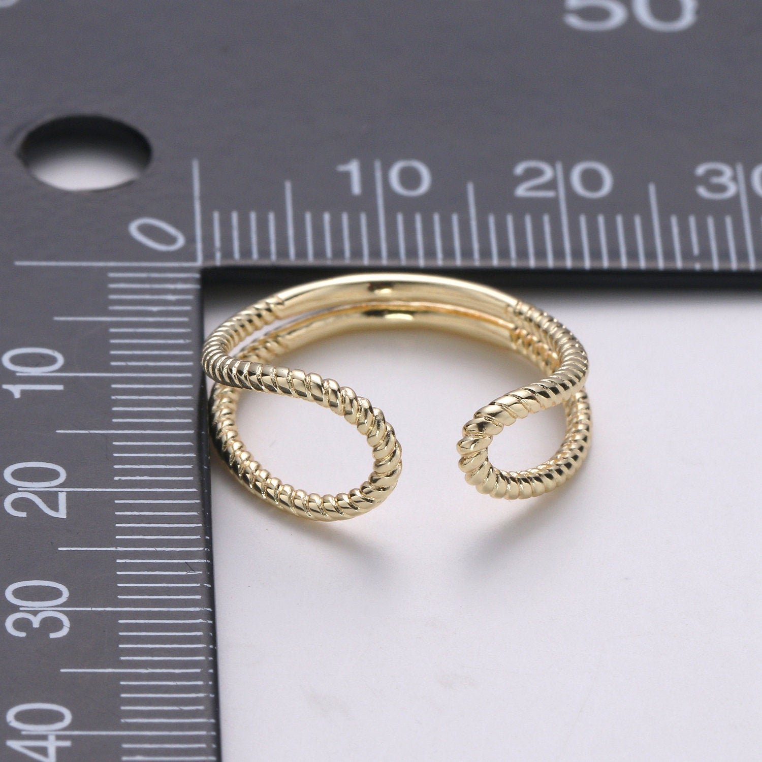 Goild Twisted Rope Ring, Boho Double Band Ring, Minimalist Open Ring, Adjustable Stack Ring, Midi Ring for Women - DLUXCA